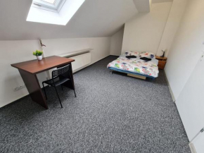 Fantastic Waw - NS42 Room B